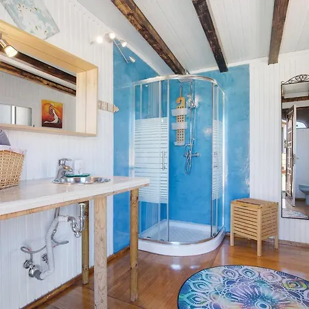 아파트 Kikiki House Loft Veranda Vallebron